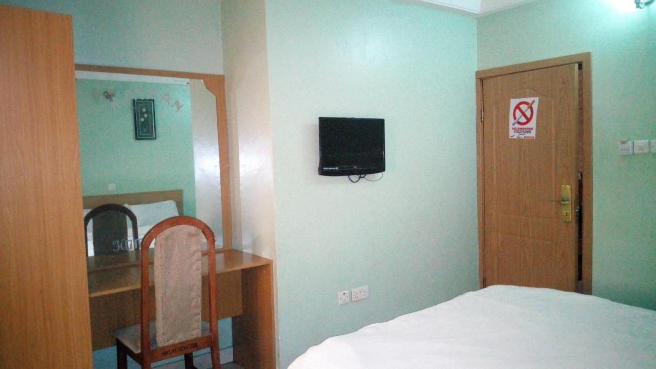Mataan Hotel And Suites Ibadan Buitenkant foto