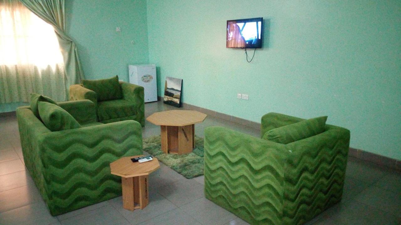 Mataan Hotel And Suites Ibadan Buitenkant foto