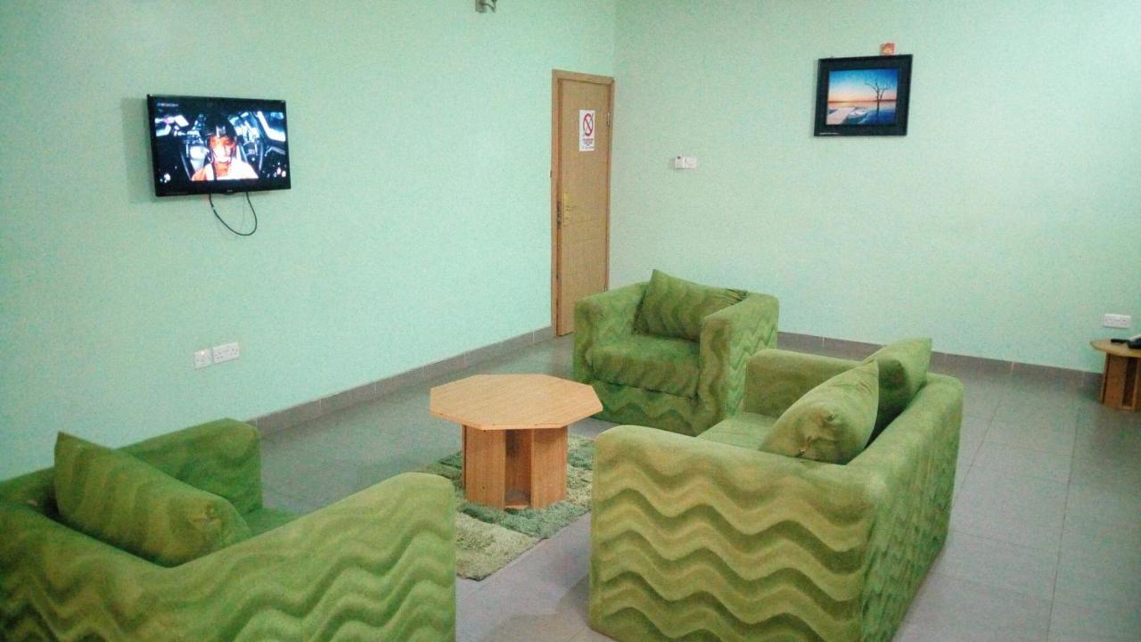 Mataan Hotel And Suites Ibadan Buitenkant foto